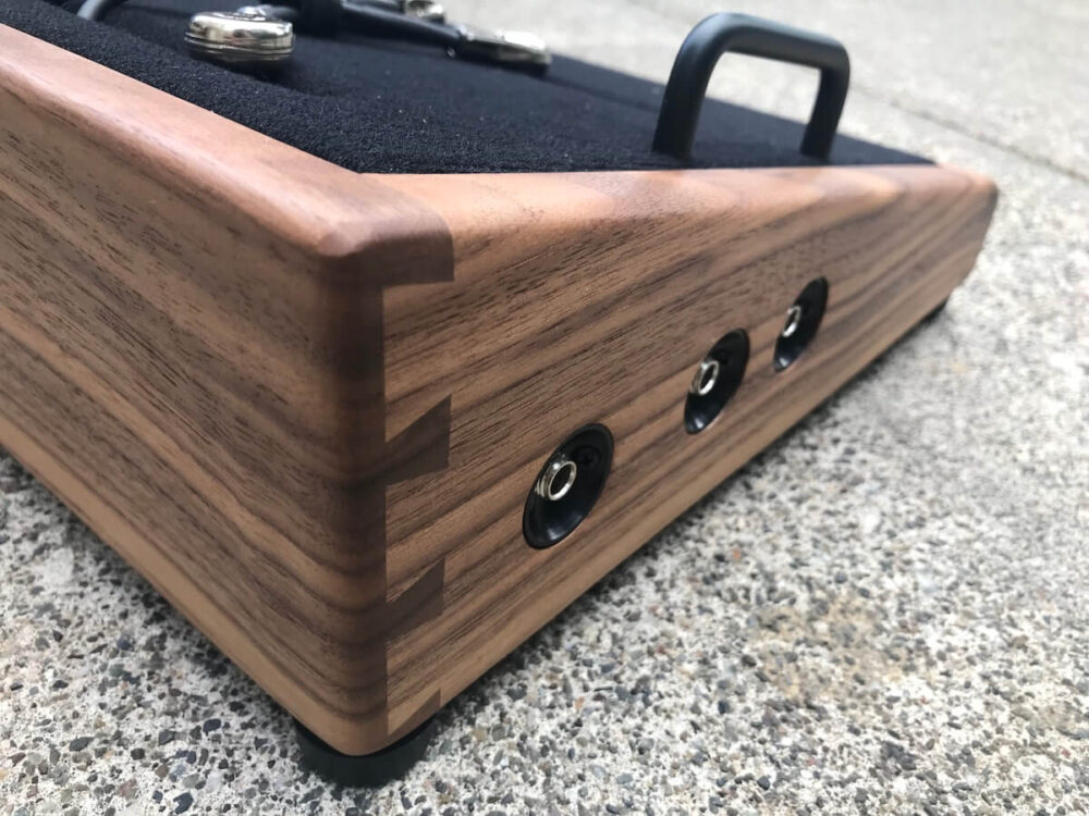 Do It Yourself Walnut Pedalboard Kit 3