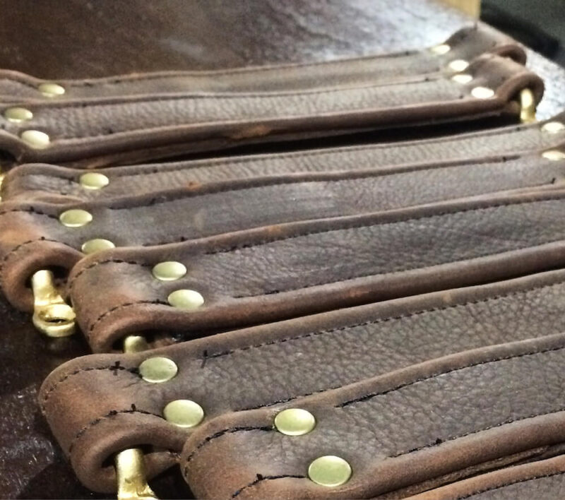 leather pedalboard case handles