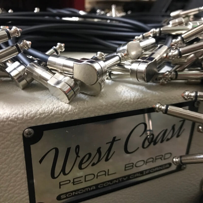 What size pedalboard do I need? OUR FREE 1 FAQ makes it EZ!