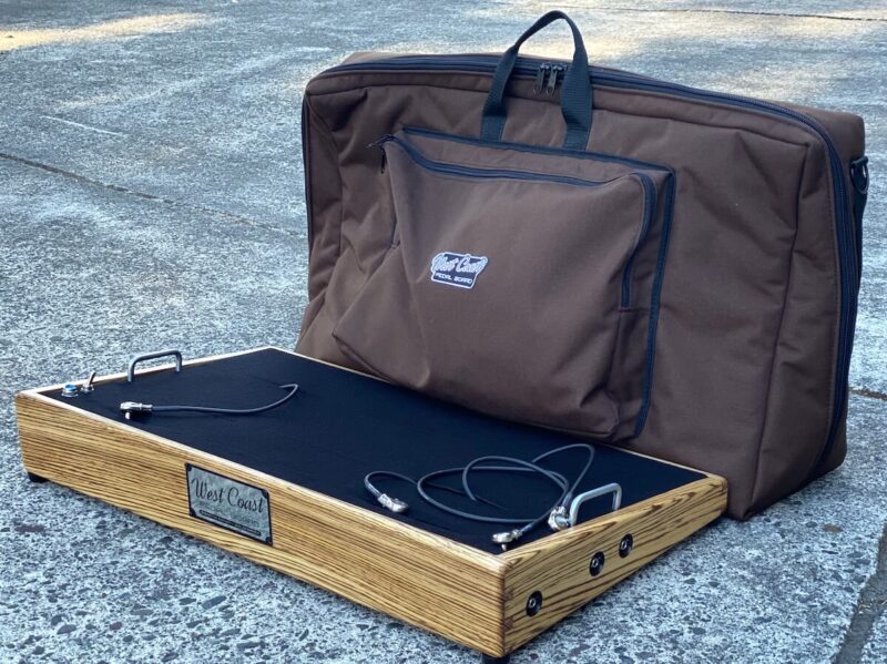 Zebra Pedalboard w/Gig Bag 4