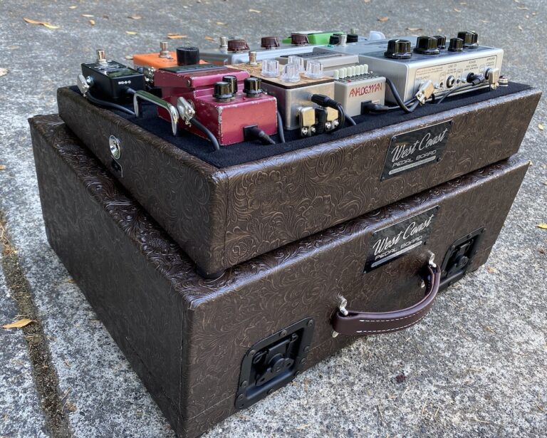 Pedalboard Hard Case Custom Colors & Sizes 100 the Best