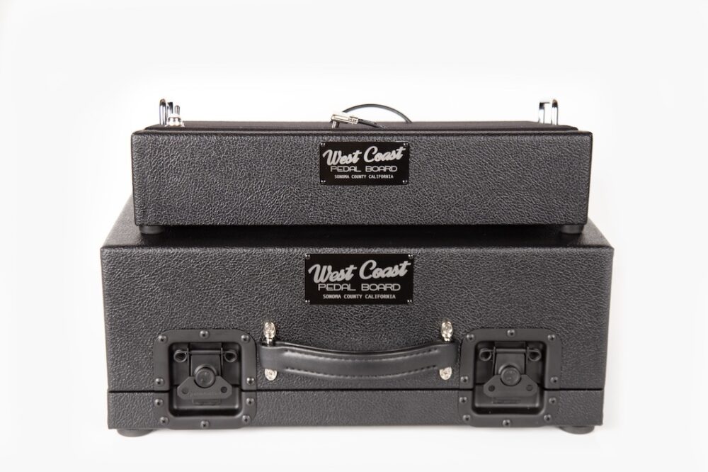 Blackened Pedalboard and Case Set - Image 8