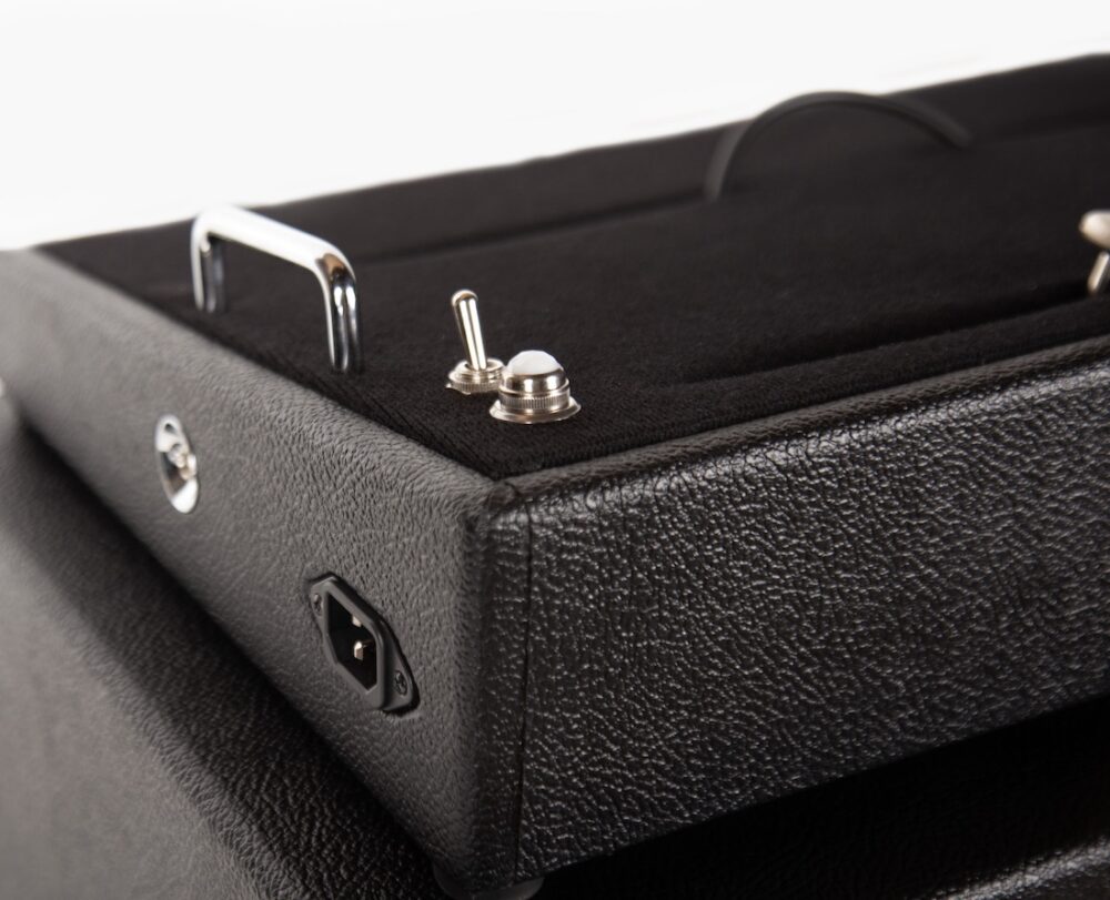 Blackened Pedalboard and Case Set - Image 7