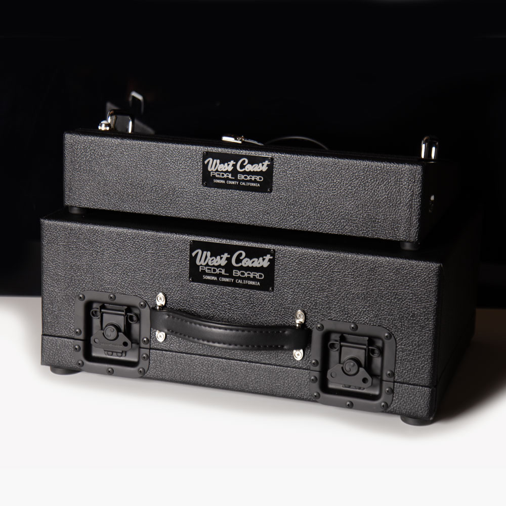 Blackened Pedalboard and Case