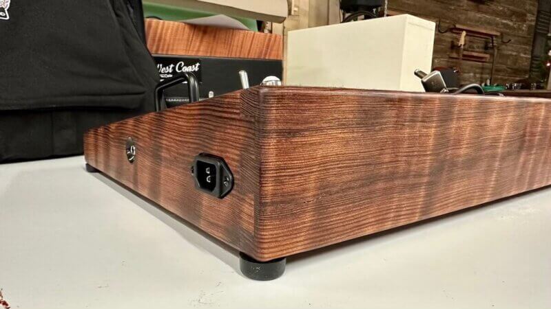 LIMITED Curly Redwood Pedalboard - 23X16 - Ready to Ship 7