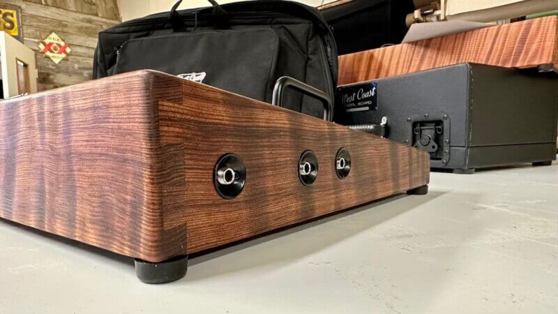 Curly Redwood Pedalboard