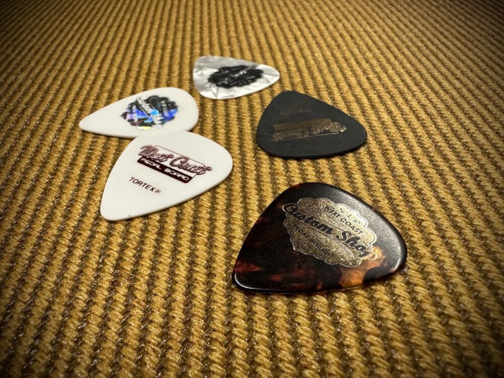 West Coast Guitar Pics - Custom Shop - Tortex 2