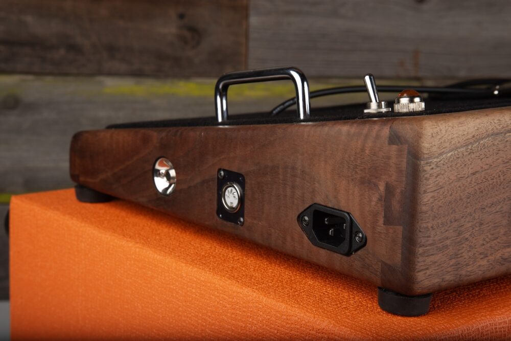 Curly Walnut & SF Giants® Style Hard Case Combo - Ready to Ship 6