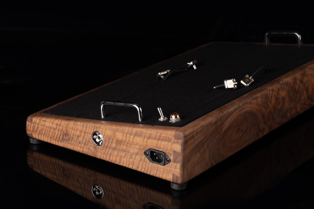 LIMITED Curly Walnut Pedalboard - 24X13 - Ready to Ship 8