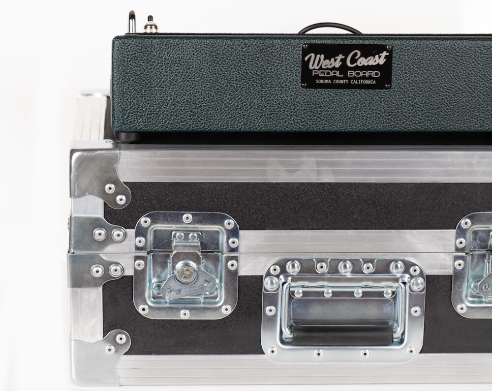 18X12 Brittish Green Pedalboard and Road Case Combo - Ready to Ship - Image 8