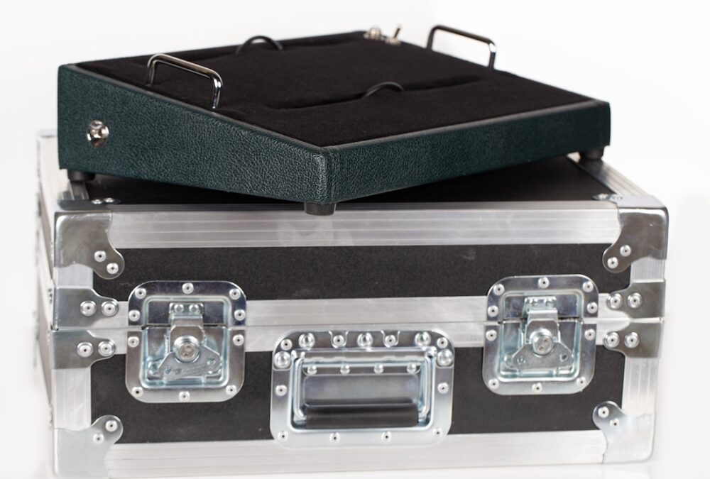 18X12 Brittish Green Pedalboard and Road Case Combo - Ready to Ship - Image 4
