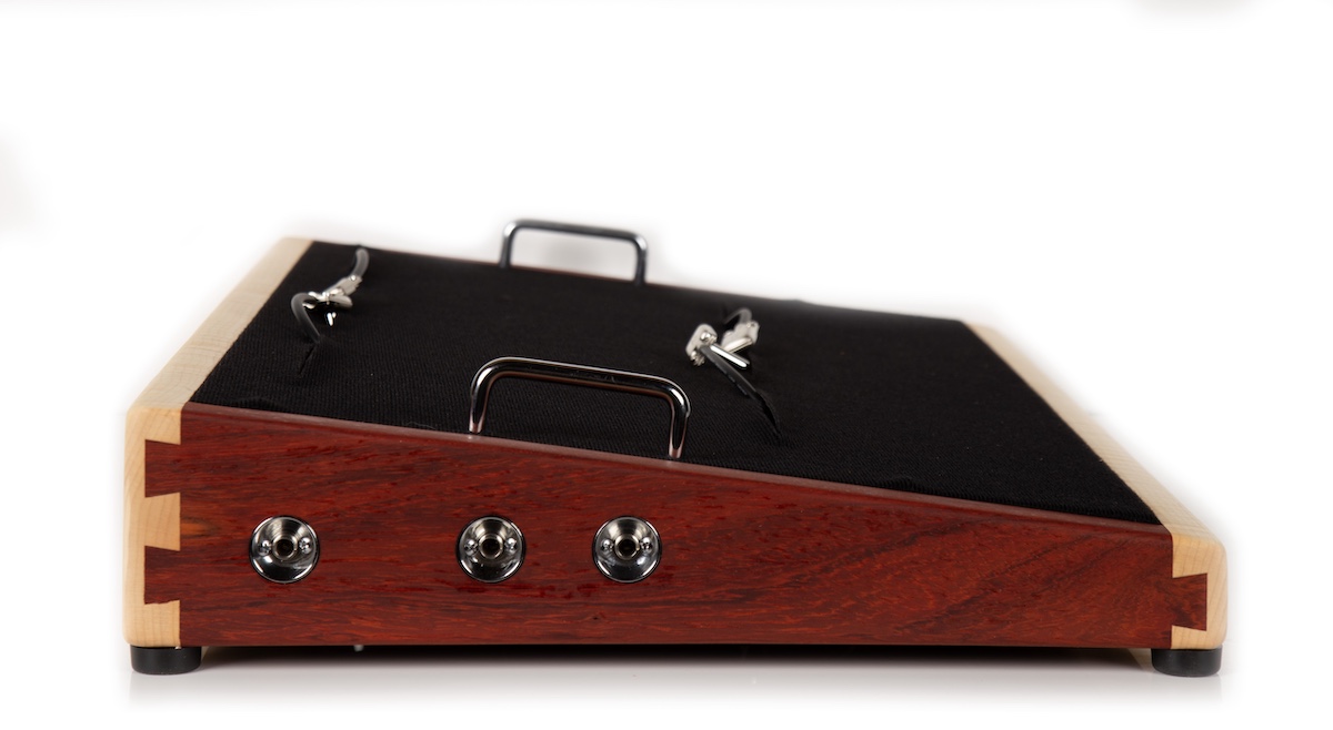 **B-STOCK** 26X16 Iron Man Padauk and Curly Maple Angled Pedalboard 6 **B-STOCK** 26X16 Iron Man Padauk and Curly Maple Angled Pedalboard - Image 6