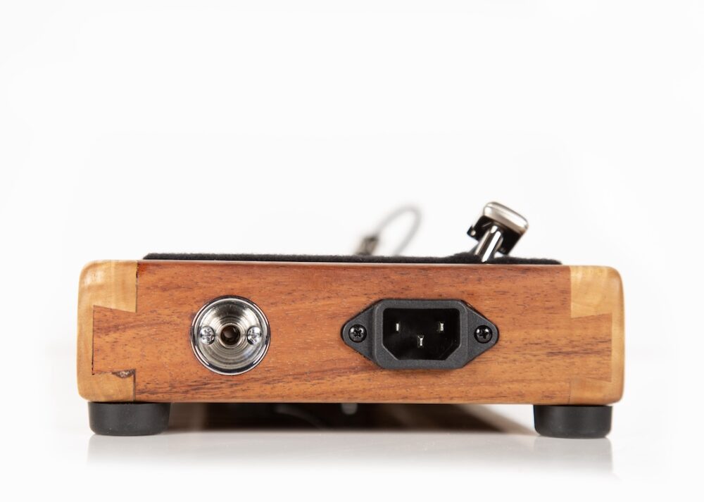 Curly Eucalyptus and KOA Flat Pedalboard - 13X7  - Ready to Ship ***B-STOCK*** - Image 4
