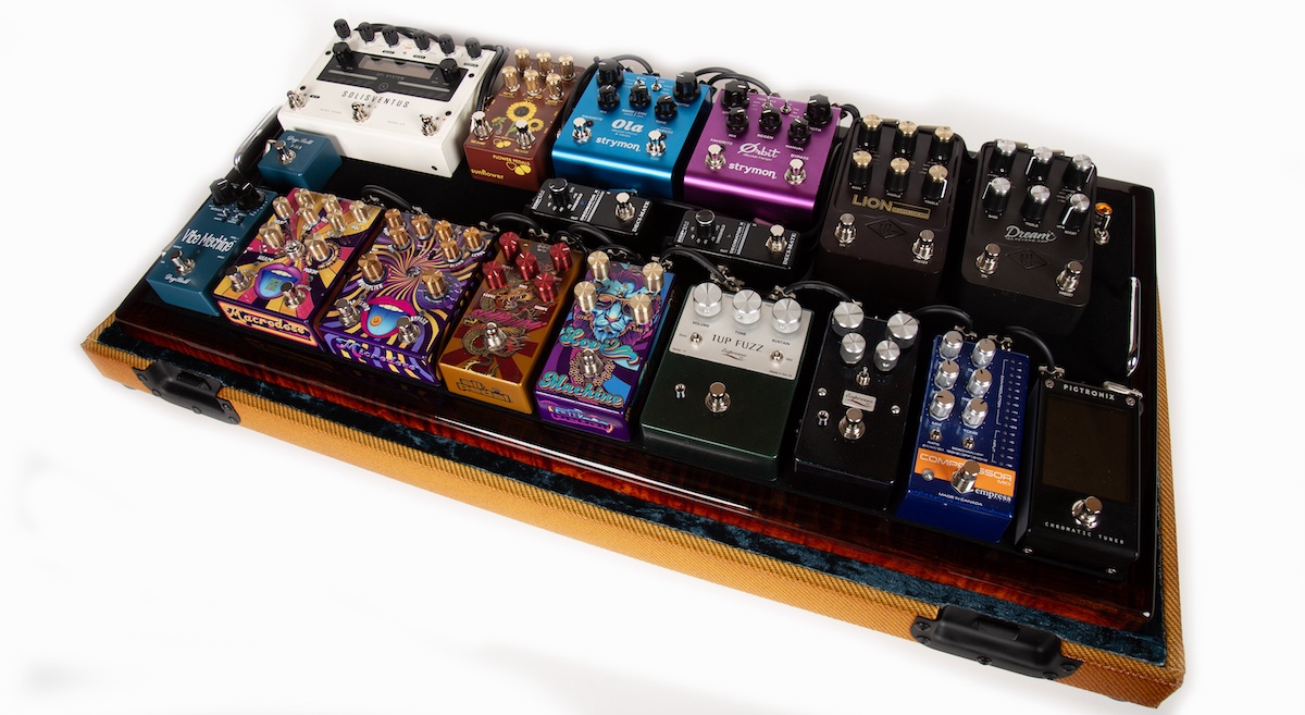 Custom Pedalboard Wiring Setup - 100% Sexy & Functional