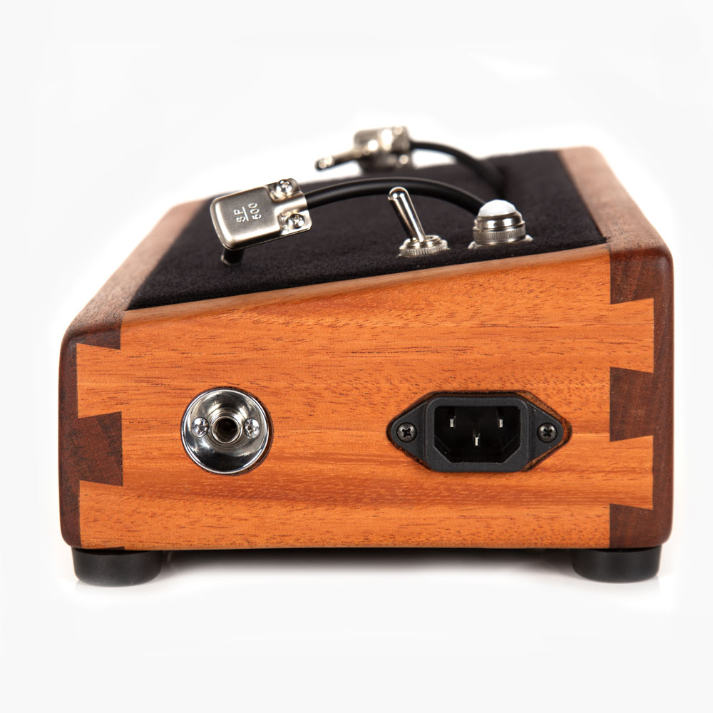 mahogany Little Rock mini pedal board