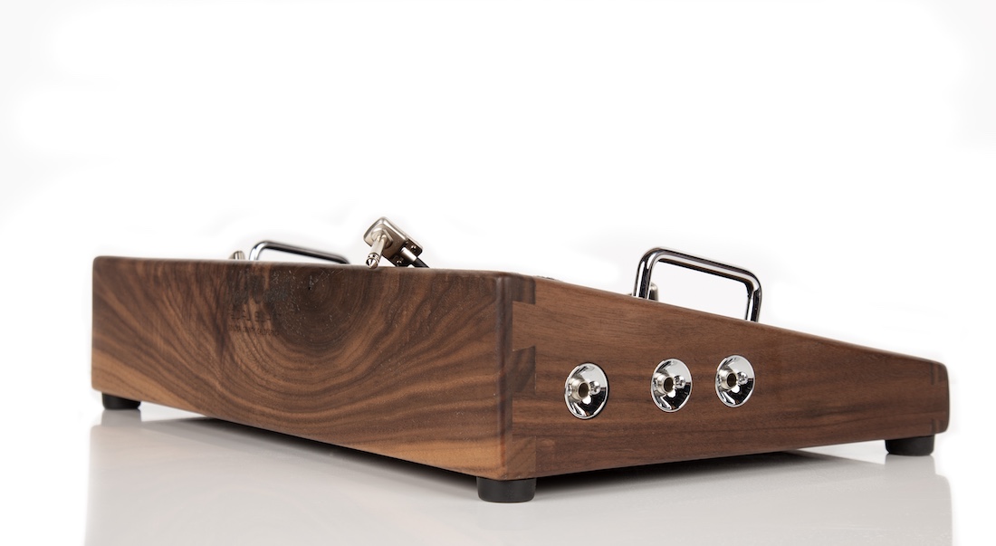 18X12 Figured Walnut Pedalboard 2 18X12 Figured Walnut Pedalboard - Image 2